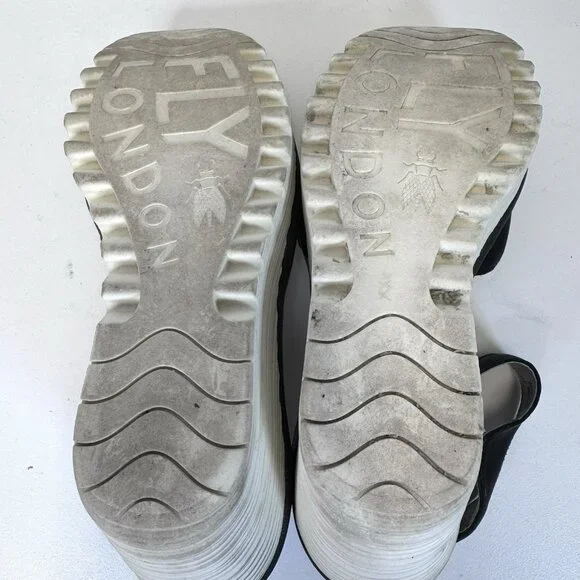 Fly London YAND Platform Wedge Shoes Ankle Strap Closed Toe Size 40 US 9 - Picture 10 of 10